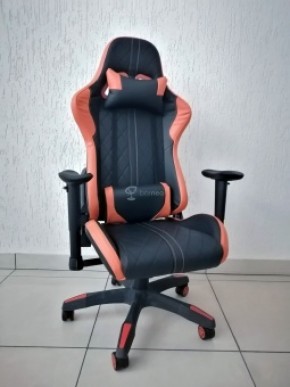 Кресло геймерское Barneo K-52 (черная экокожа оранжевые вставки) в Кудымкаре - kudymkar.mebel-74.com | фото