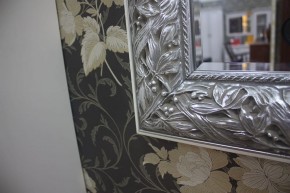 Зеркало Тиффани Premium черная/серебро (ТФСТ-2(П) в Кудымкаре - kudymkar.mebel-74.com | фото